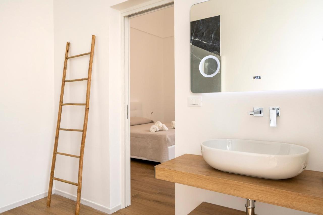 Casa Del Barone - Luxury Suites Monopoli Exterior photo